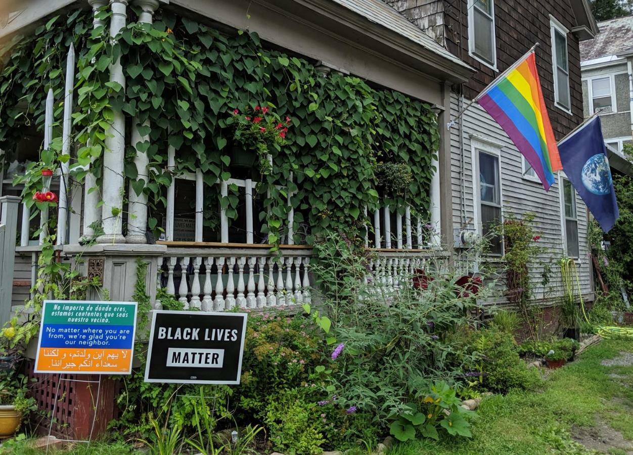 The One Cat Bed & Breakfast Brattleboro Exterior photo